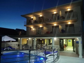 Гостиница Hotel A Bota  Портоново